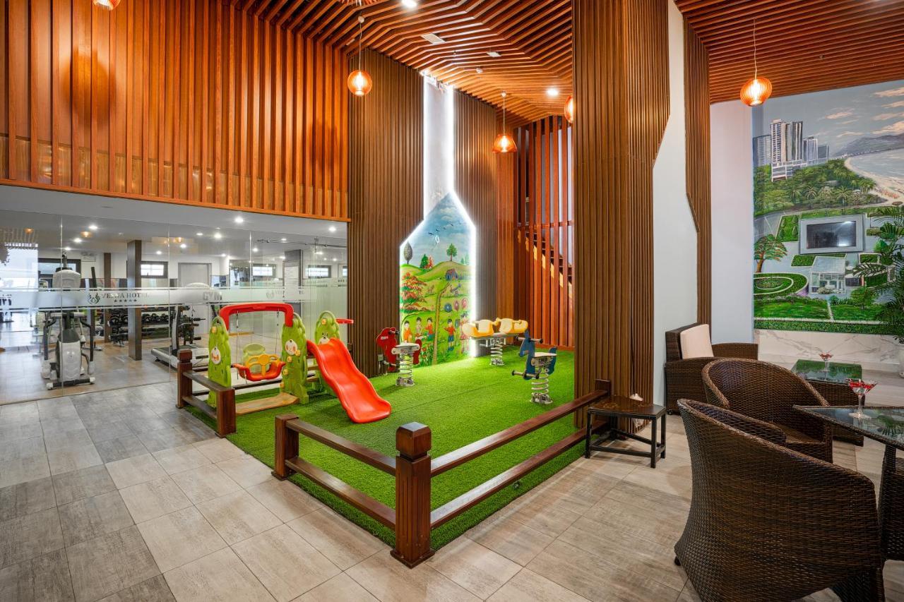 Vesna Hotel Nha Trang Exterior photo