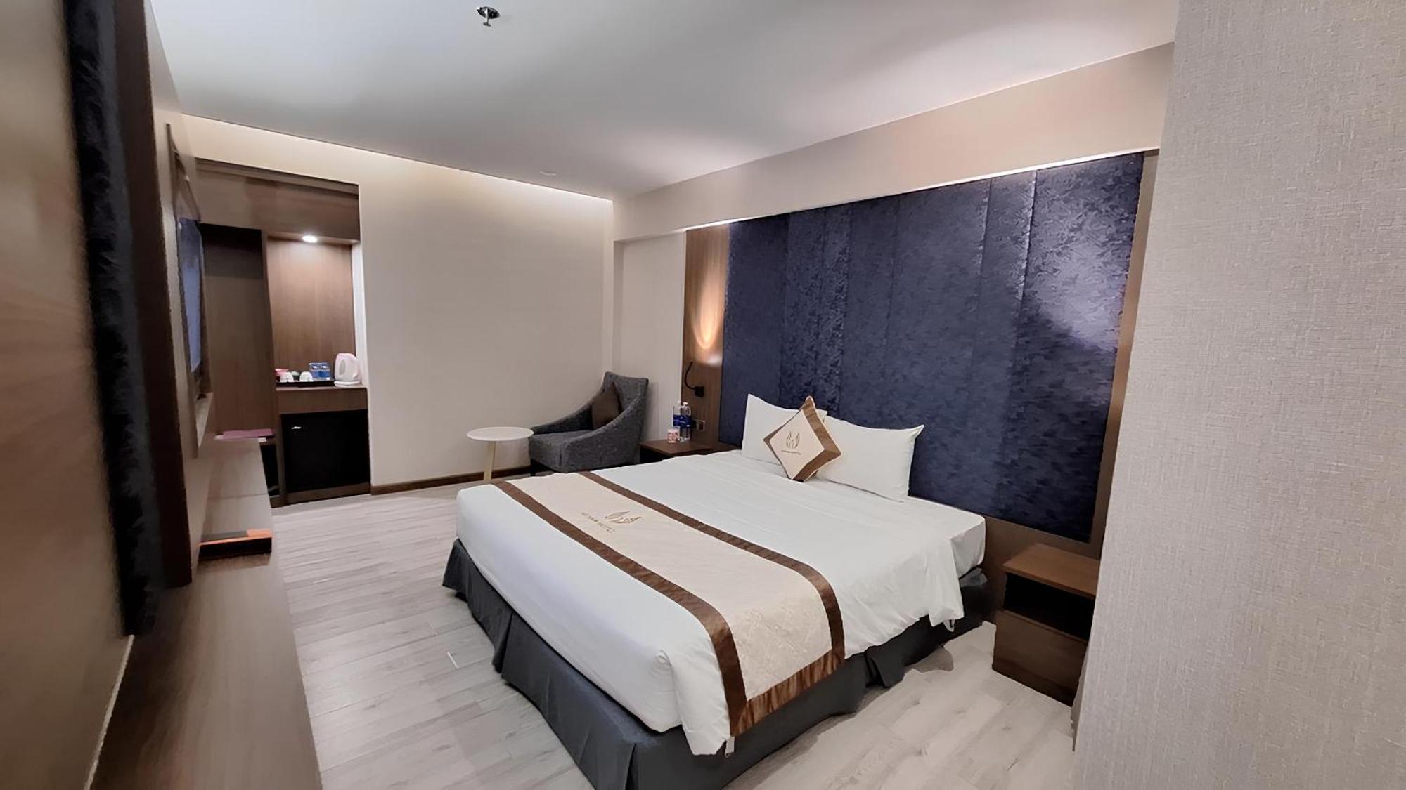 Vesna Hotel Nha Trang Exterior photo
