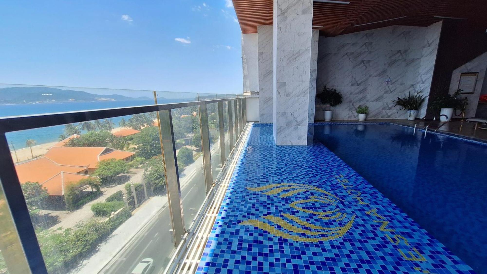 Vesna Hotel Nha Trang Exterior photo